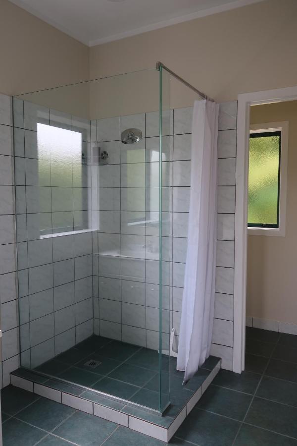 Апартаменти Cosy Nights - Modern, Self-Contained With Parking Керікері Екстер'єр фото
